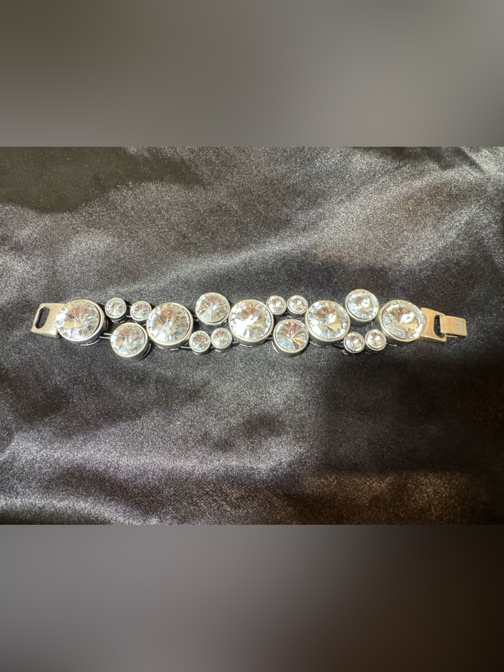 Crystal Bubble Statement Bracelet - Silver Clear